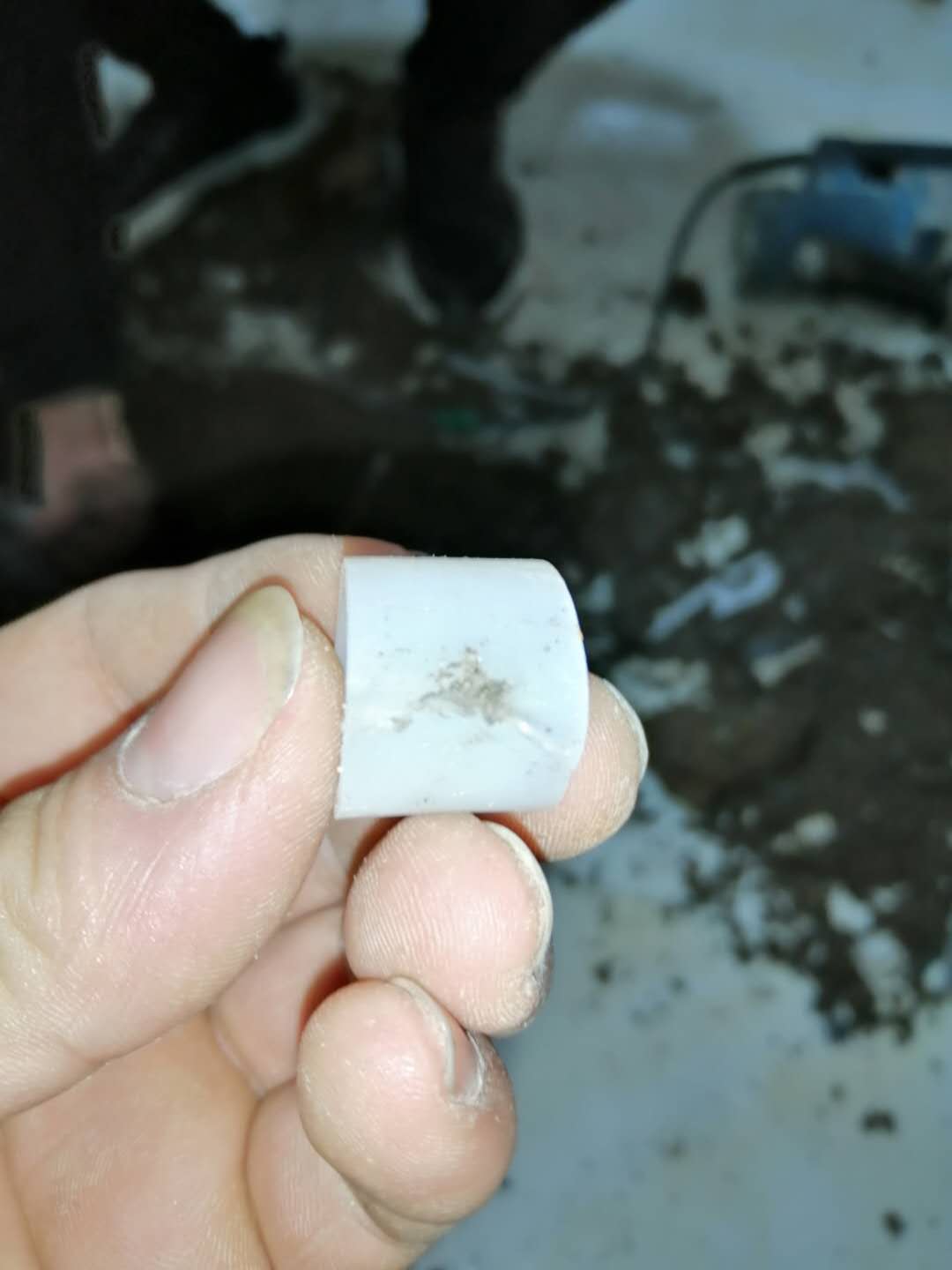 合江家里地暖漏水了怎么办？